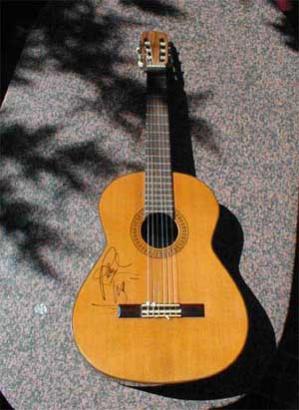 My guitar signed by<br> Paul in Montreux