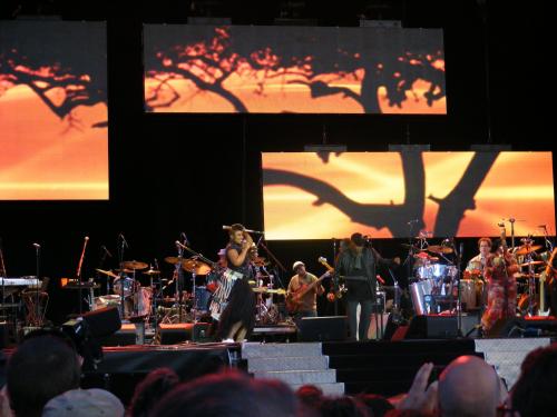 Thandiswa Mazwai and Hugh Masekela On Stage
Hard Rock Calling 2012