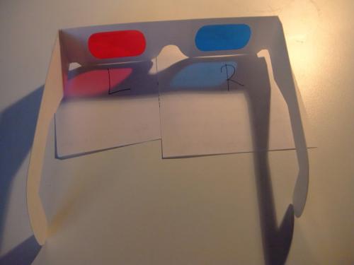 For the 3D you need these red/cyan glasses (which are very cheap) in order to see the 3D effect! 