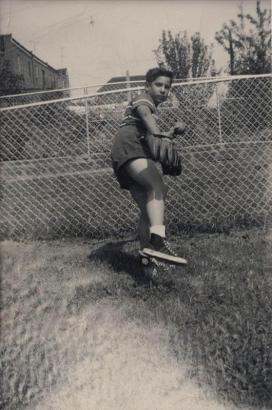 Paul Simon in Queens New York in 1952 blaying baseball - Image by Belle Simon