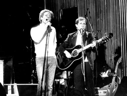To Marieno :Simon & Garfunkel Central park show reahearsal, September 18th. 1981 !!! Nostalgie ....